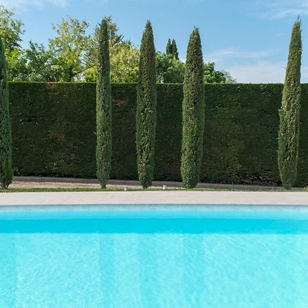 Villa Carini With 3000 Mq Garden & Heated Pool 카스텔누보델가다 외부 사진