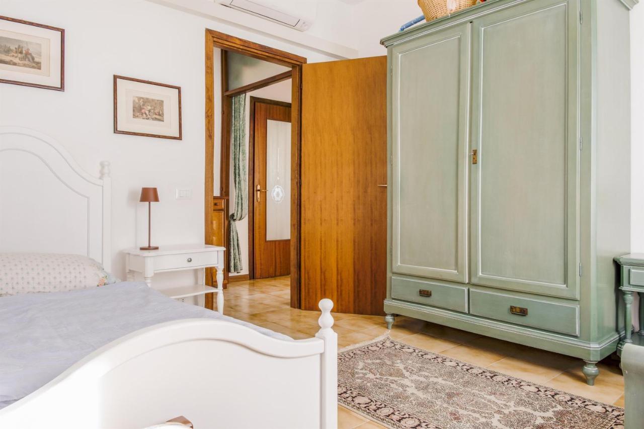 Villa Carini With 3000 Mq Garden & Heated Pool 카스텔누보델가다 외부 사진