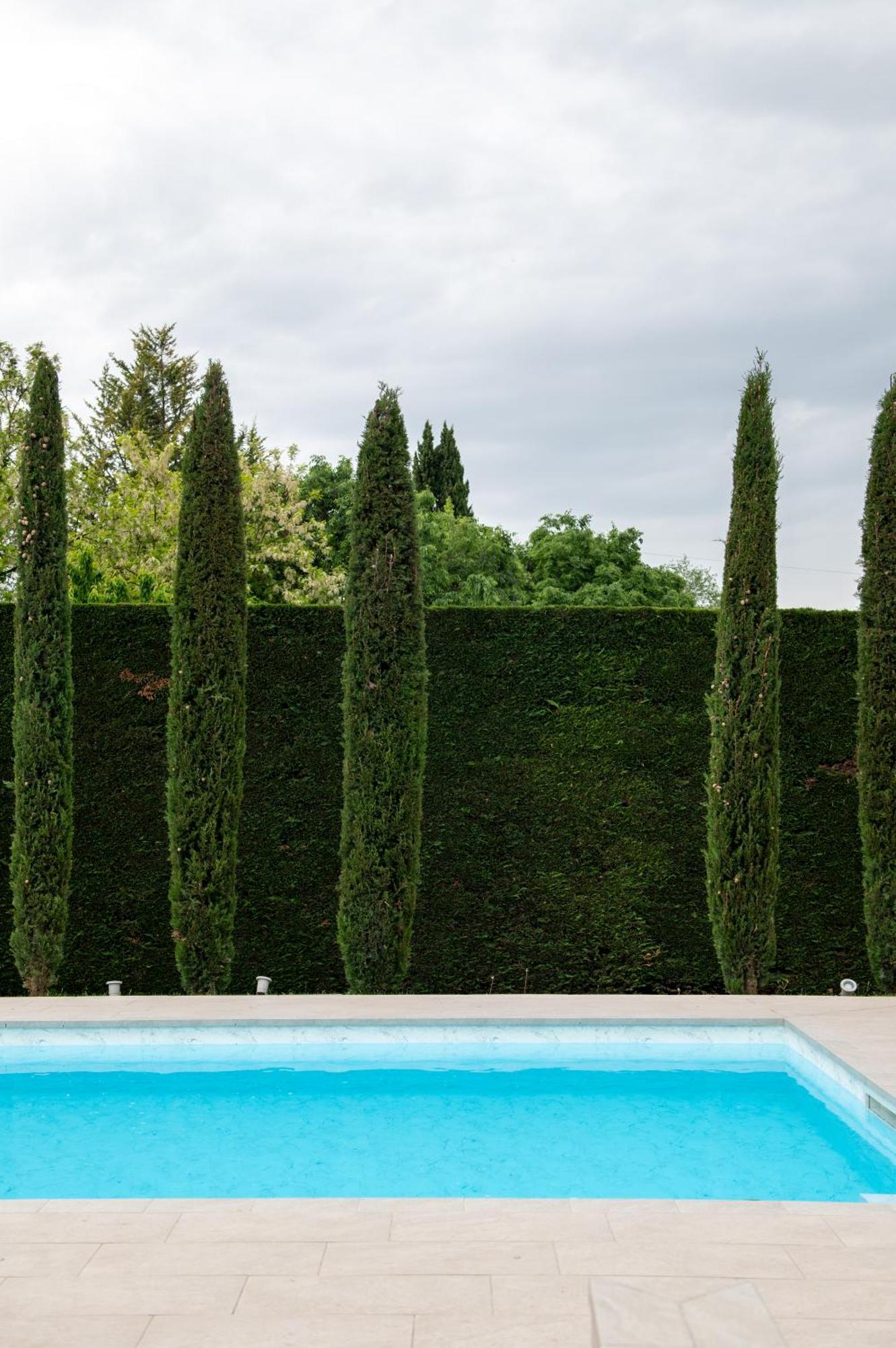 Villa Carini With 3000 Mq Garden & Heated Pool 카스텔누보델가다 외부 사진