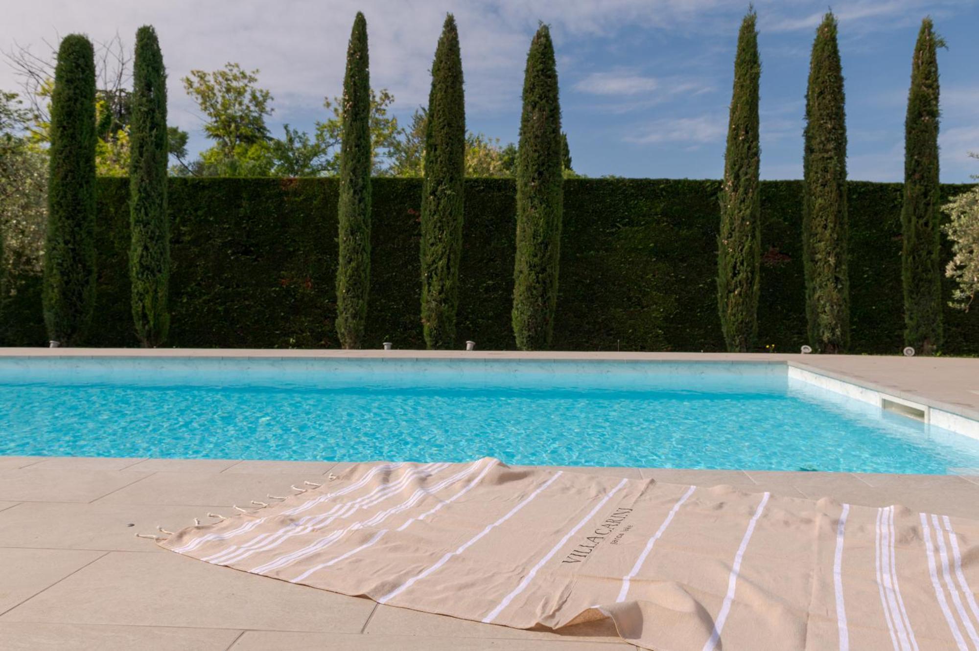 Villa Carini With 3000 Mq Garden & Heated Pool 카스텔누보델가다 외부 사진